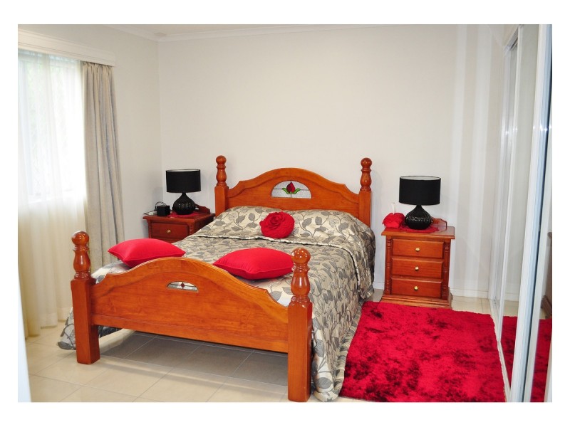 2 Riverview Close, Mareeba QLD 4880