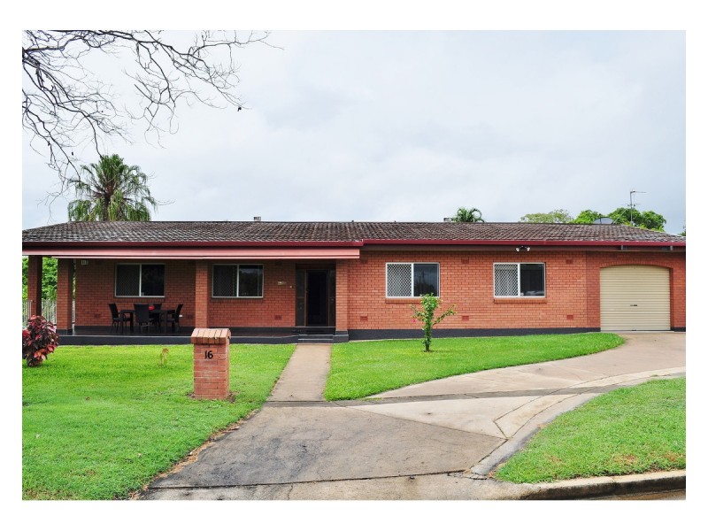 2 Riverview Close, Mareeba QLD 4880