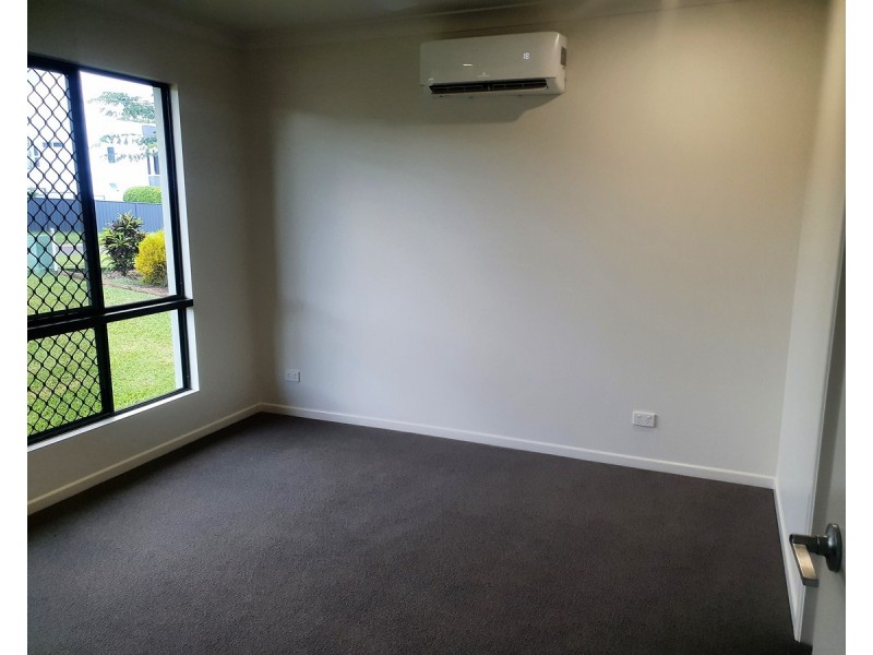 9 Antonio Drive, Mareeba QLD 4880