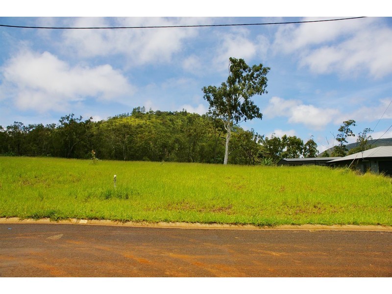 90 Rankine Drive, Tolga QLD 4882