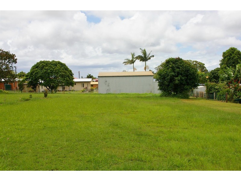 36 Main Street, Tolga QLD 4882