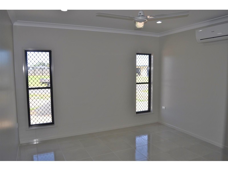 32 Amaroo Drive, Mareeba QLD 4880