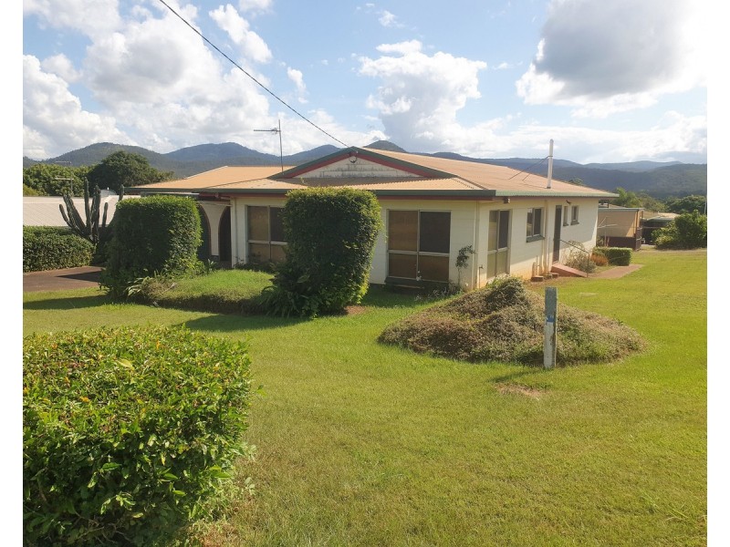 17 Finch Street, Atherton QLD 4883