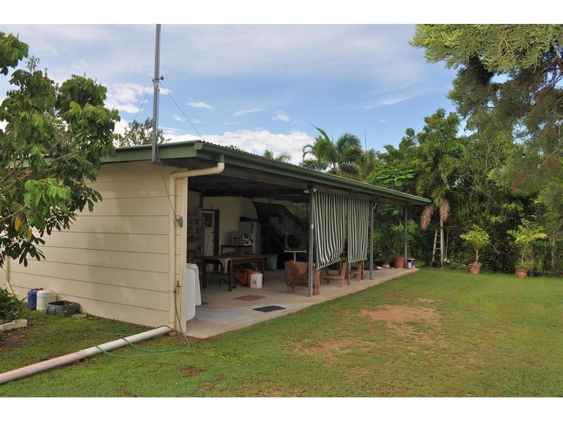 3 Raintree Close, Mareeba QLD 4880