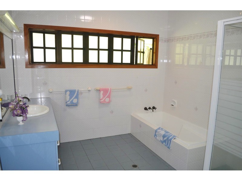 3 Raintree Close, Mareeba QLD 4880