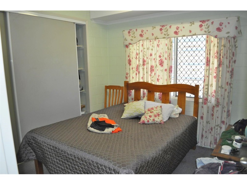 16 Palm Close, Mareeba QLD 4880