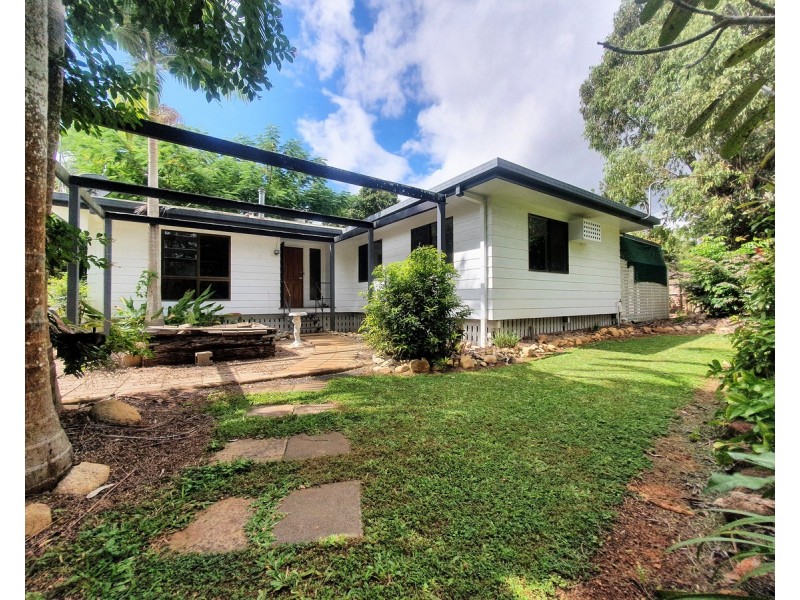 1-3 Stewart, Mareeba QLD 4880