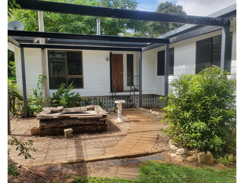 1-3 Stewart, Mareeba QLD 4880