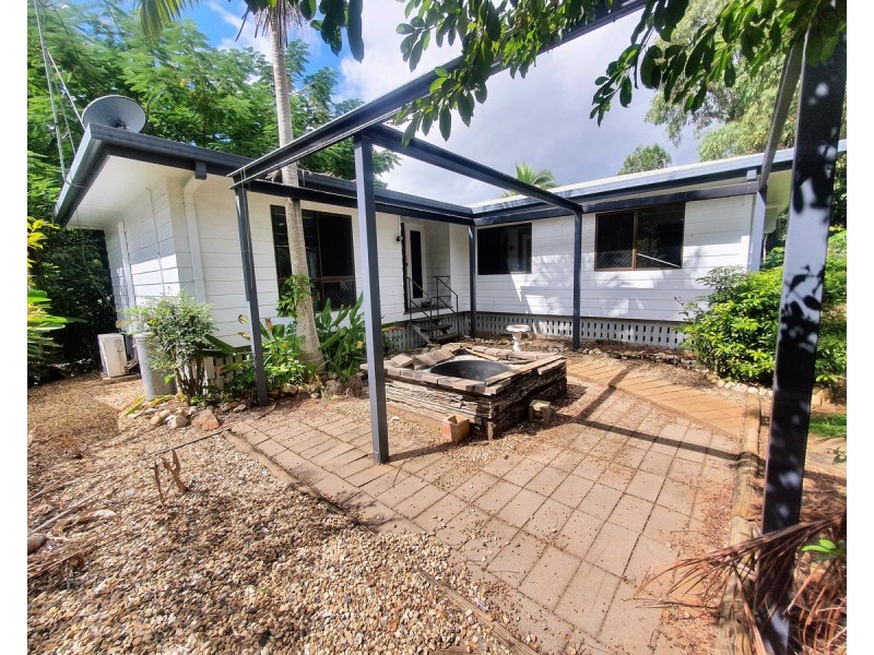 1-3 Stewart, Mareeba QLD 4880