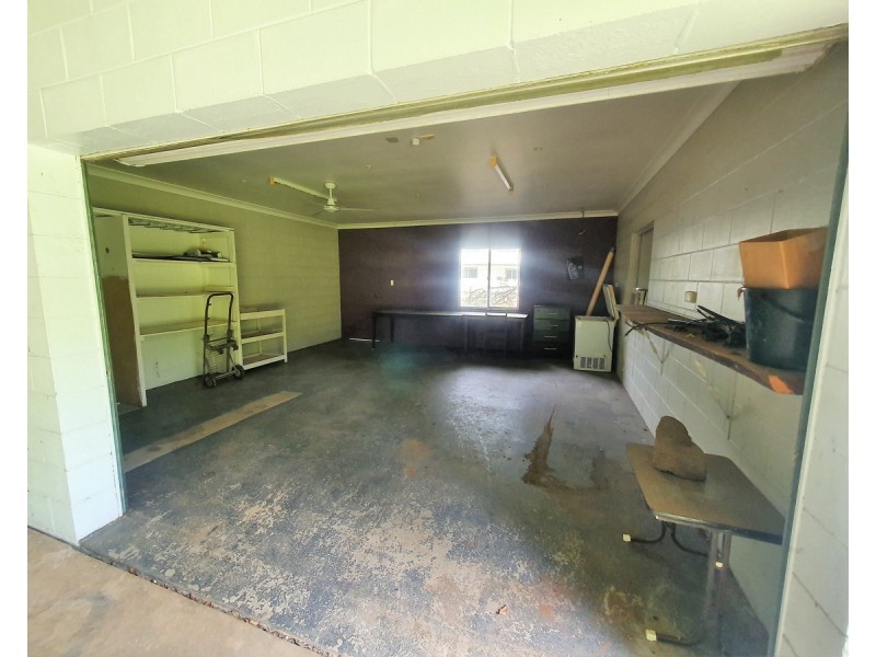 1-3 Stewart, Mareeba QLD 4880