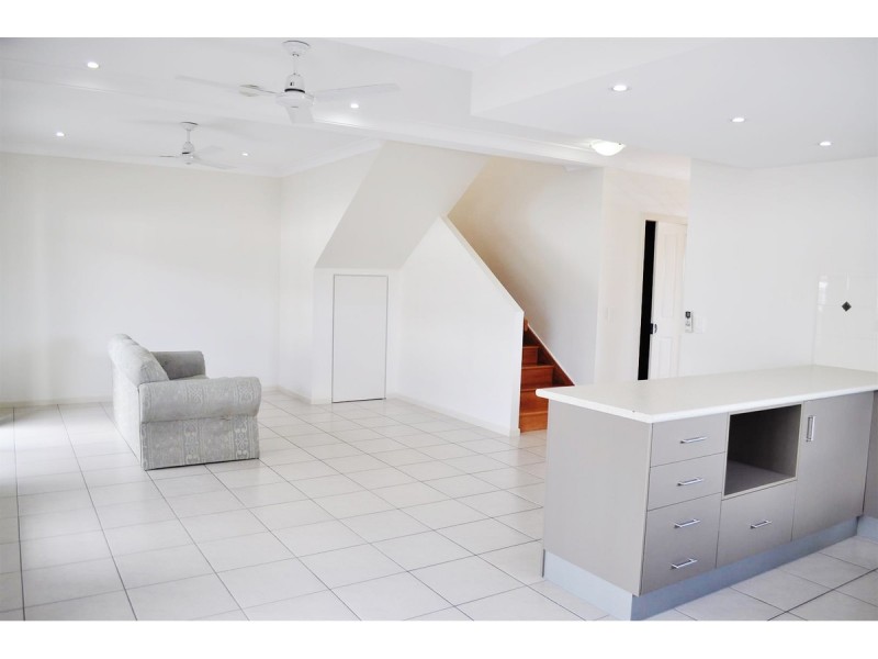 5/113-115 Walsh Street, Mareeba QLD 4880