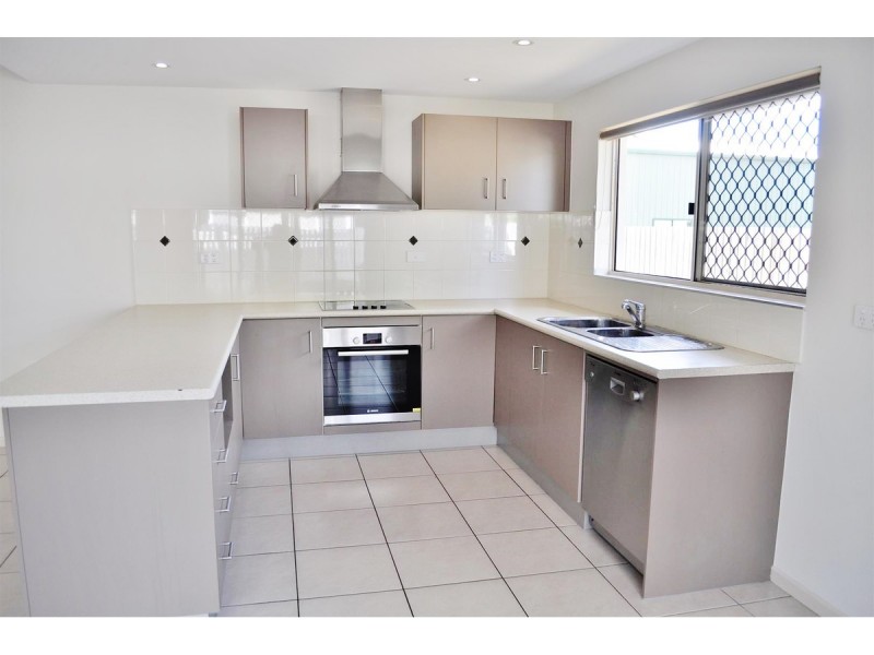 5/113-115 Walsh Street, Mareeba QLD 4880