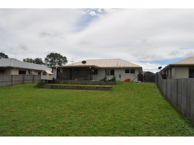 15 Maria Close, Mareeba QLD 4880