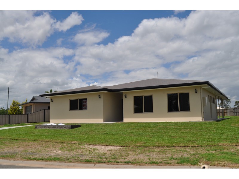 5 Amaroo Drive, Mareeba QLD 4880