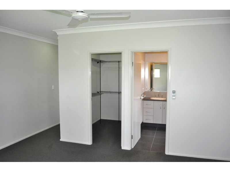 12 Damien St, Mareeba QLD 4880