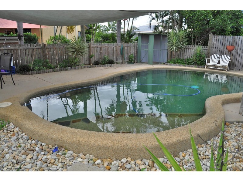 11 Mountain View Close, Mareeba QLD 4880