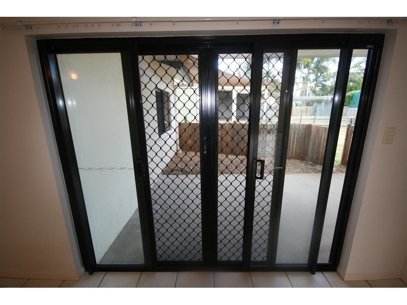 11 Mountain View Close, Mareeba QLD 4880