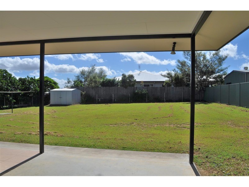 4 Leinster Drive, Mareeba QLD 4880