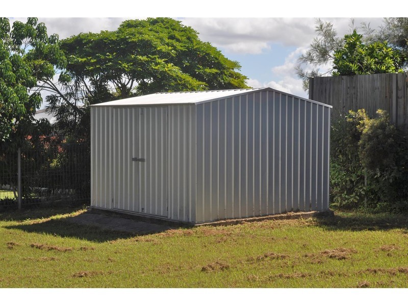 4 Leinster Drive, Mareeba QLD 4880