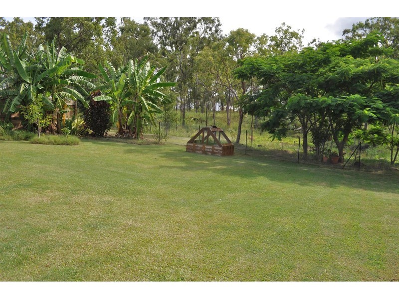 4 Michelina Close, Mareeba QLD 4880