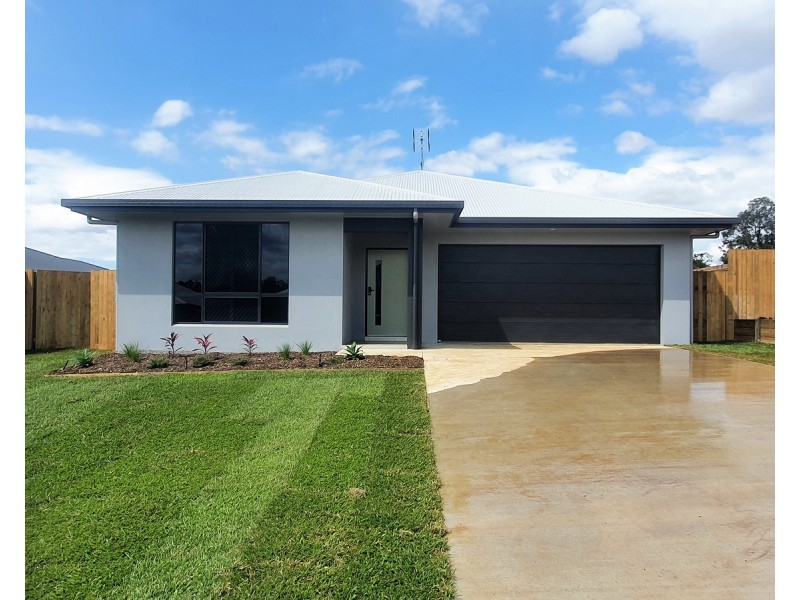 11 Sebastiano Close, Mareeba QLD 4880
