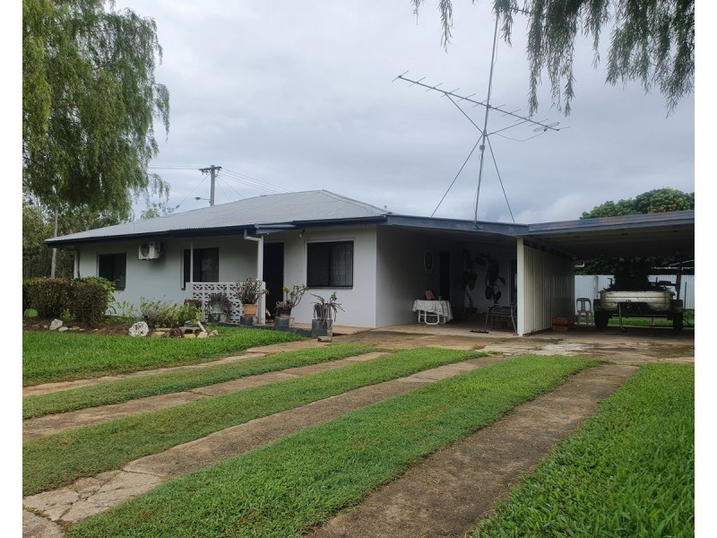 4 Hambling, Dimbulah QLD 4872