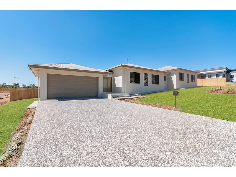 1 Michelina Close, Mareeba QLD 4880