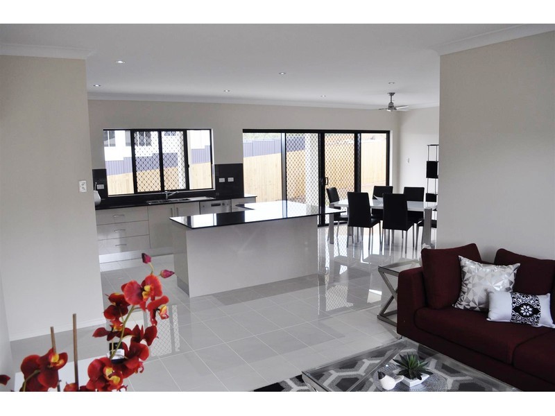 1 Michelina Close, Mareeba QLD 4880