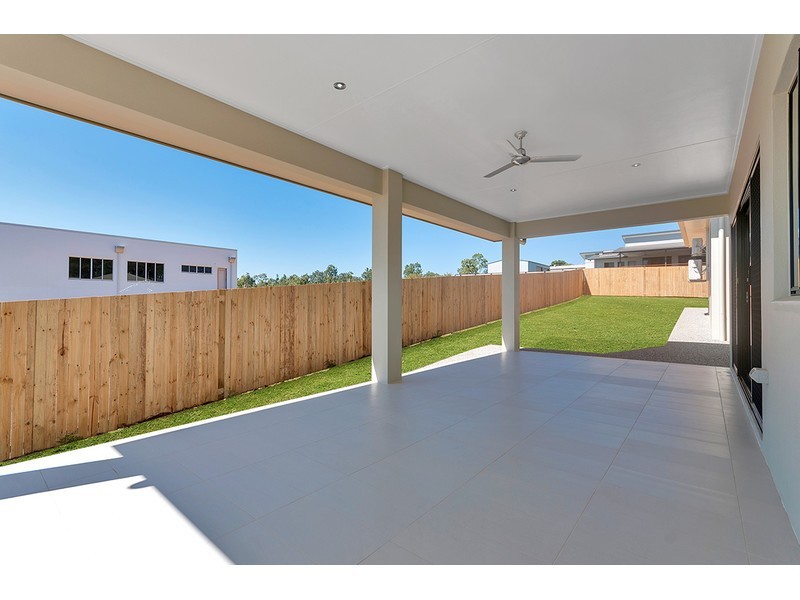 1 Michelina Close, Mareeba QLD 4880