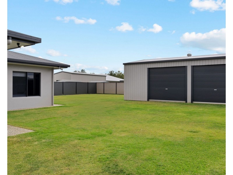 37 Karobean Drive, Mareeba QLD 4880