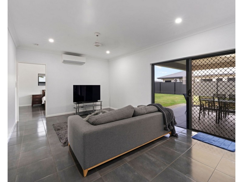 37 Karobean Drive, Mareeba QLD 4880