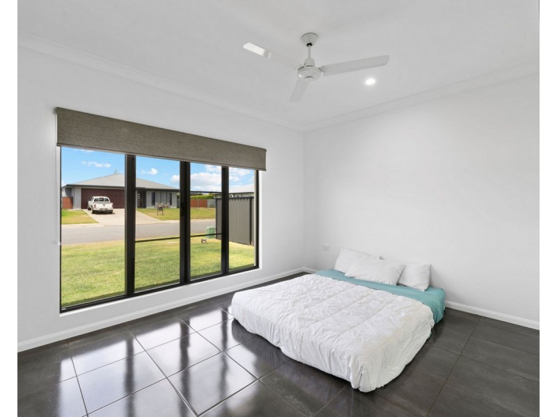 37 Karobean Drive, Mareeba QLD 4880