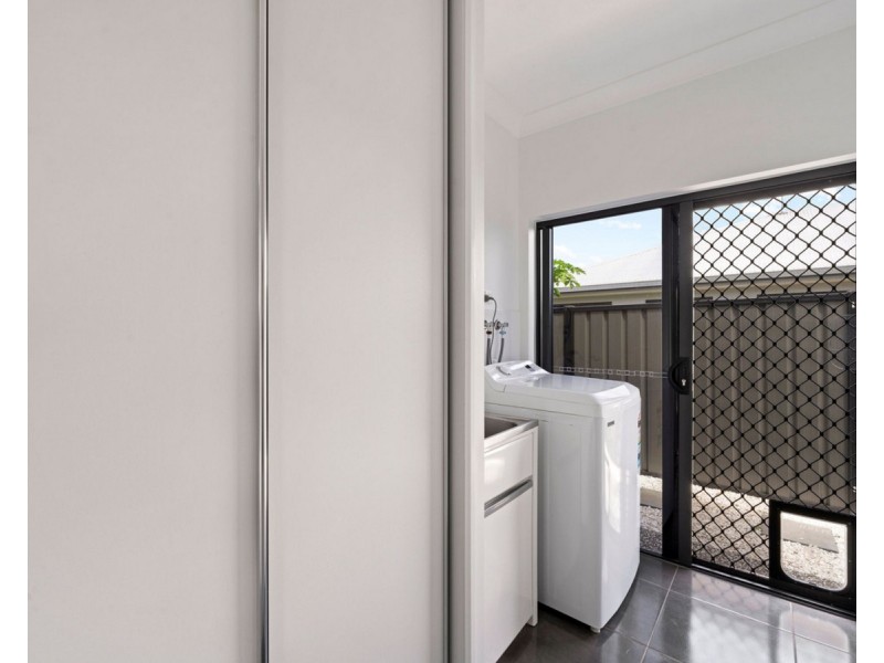 37 Karobean Drive, Mareeba QLD 4880