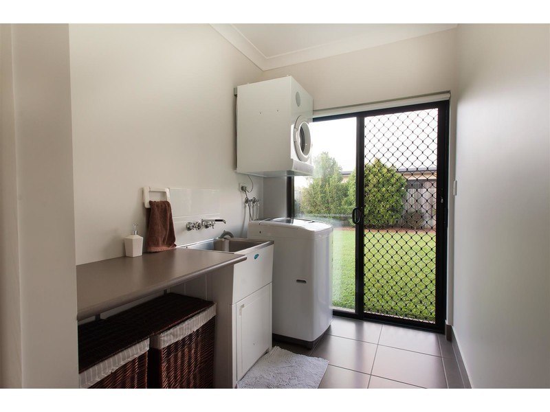 2 Maria Close, Mareeba QLD 4880