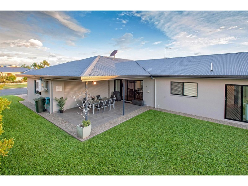 2 Maria Close, Mareeba QLD 4880