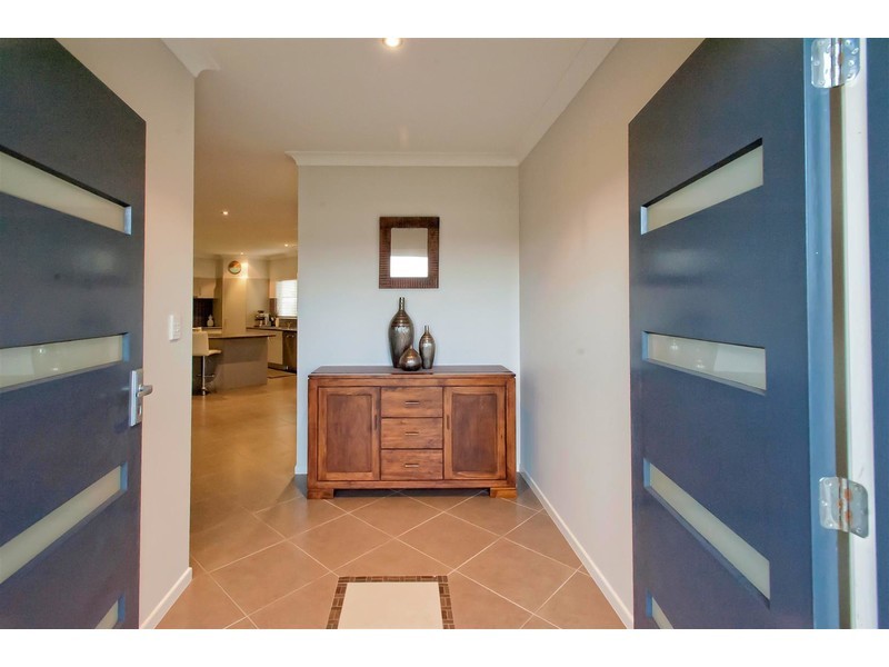 2 Maria Close, Mareeba QLD 4880