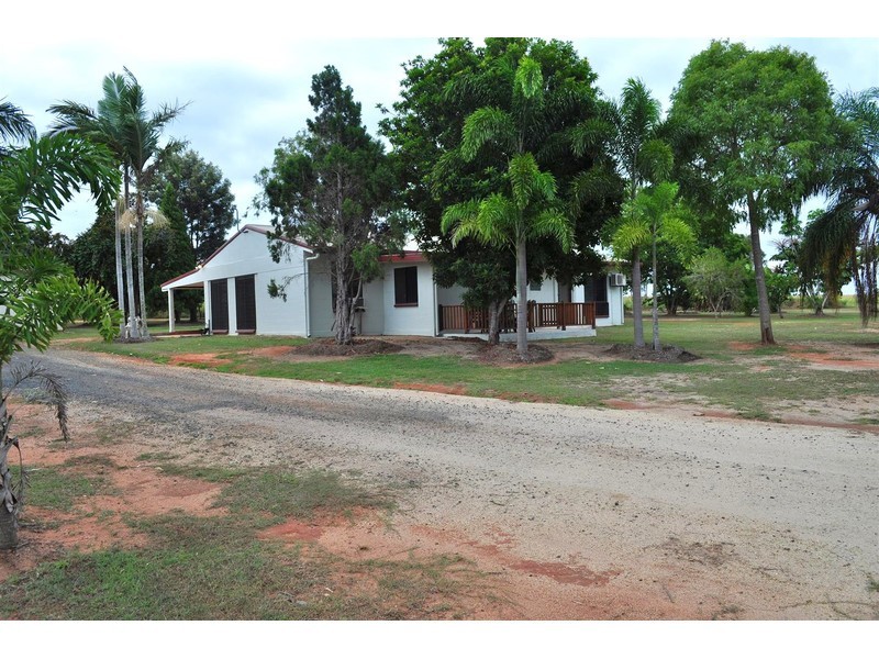 106 Bryde Road, Mareeba QLD 4880