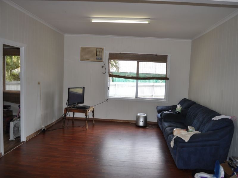 22 Petersen Street, Mareeba QLD 4880