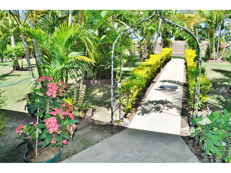 6 Tobiano Street, Mareeba QLD 4880