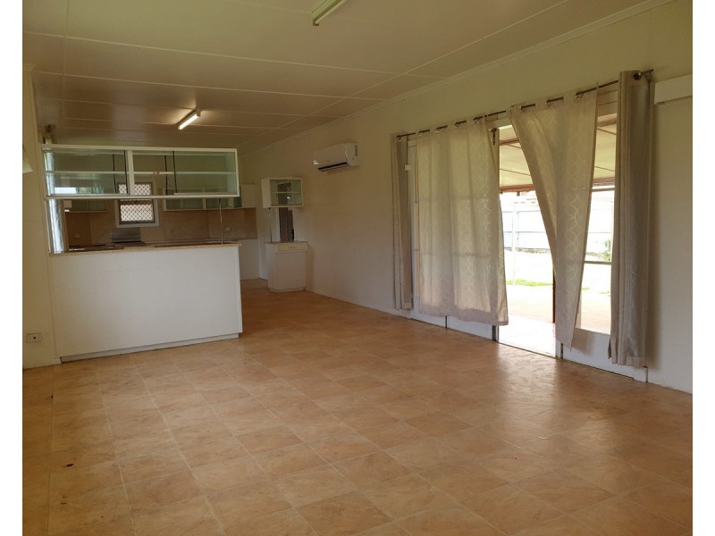 1 Costin Street, Mareeba QLD 4880