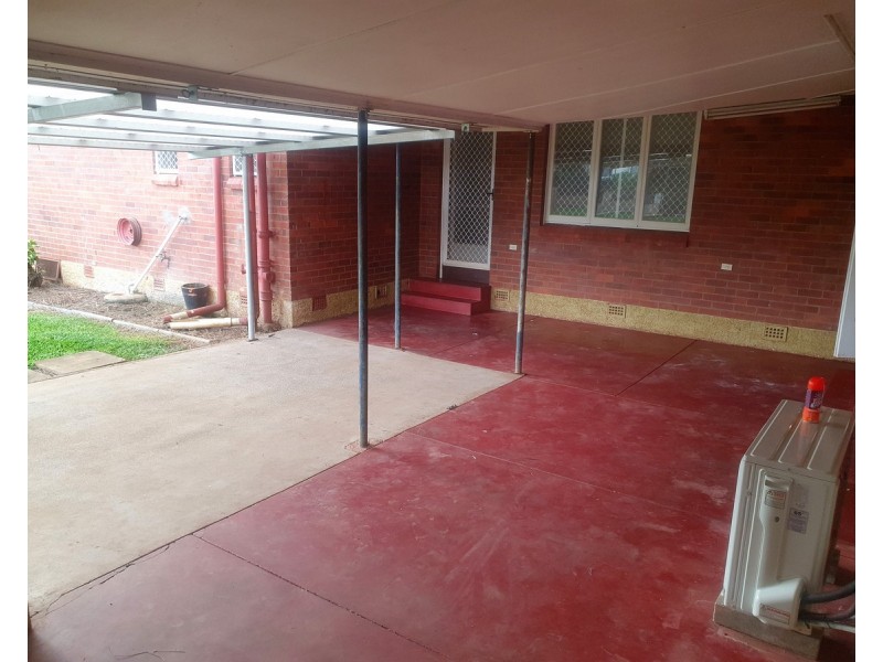 1 Costin Street, Mareeba QLD 4880