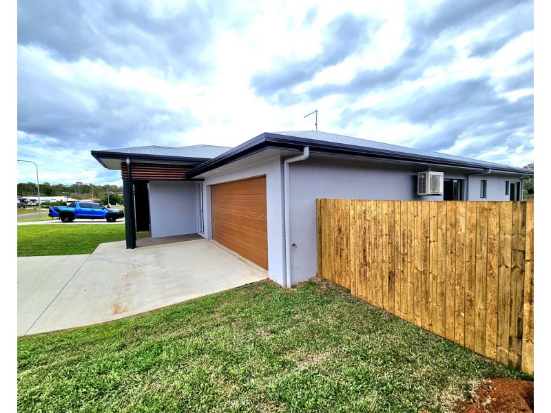 21 Antonio Drive, Mareeba QLD 4880