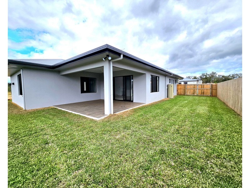 21 Antonio Drive, Mareeba QLD 4880