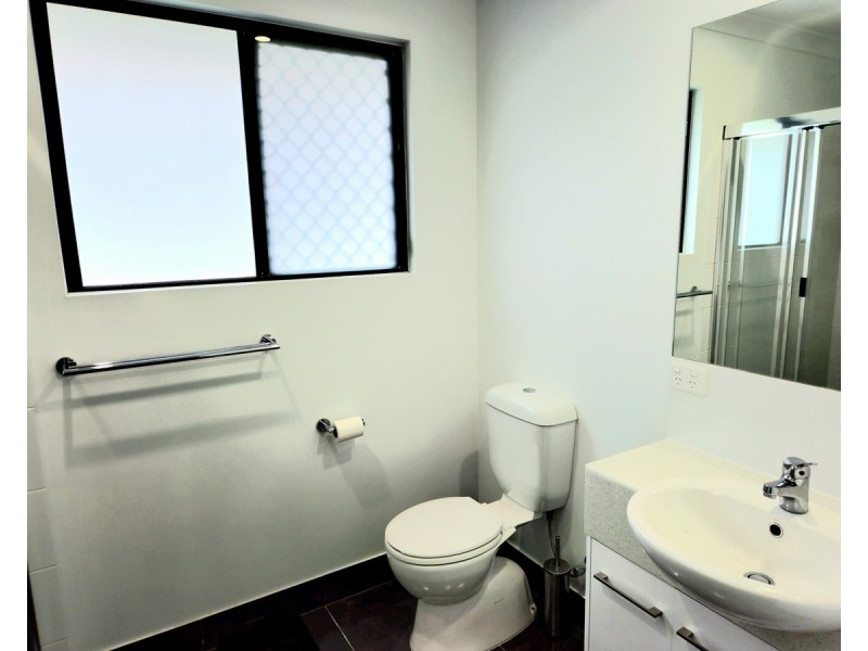 11 Antonio Drive, Mareeba QLD 4880