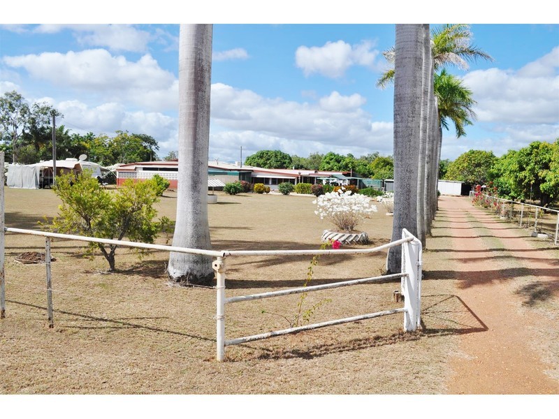 16 Tilse Street, Mareeba QLD 4880