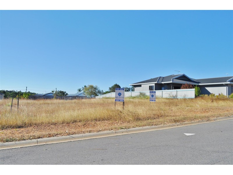 13 Damien Street, Mareeba QLD 4880