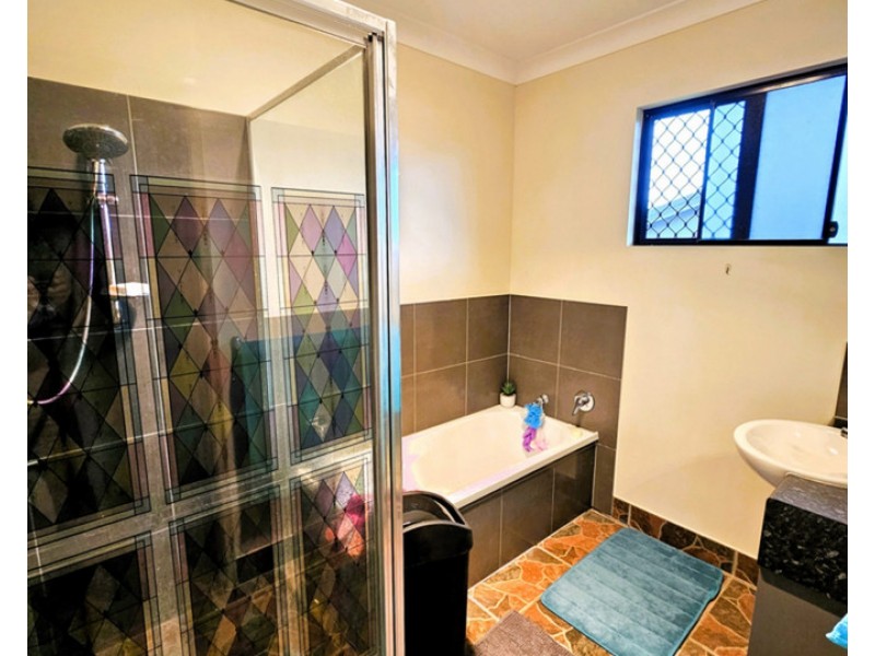 21 JANNINA DVE, Atherton QLD 4883