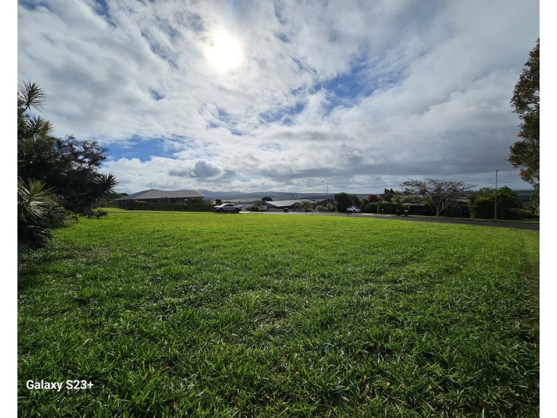 9 JACKSON DVE, Atherton QLD 4883