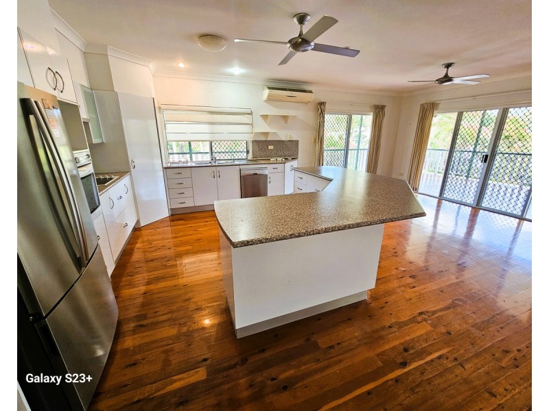 15 Walsh Street, Mareeba QLD 4880