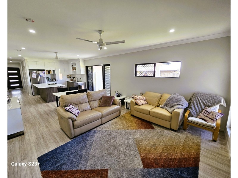 13 Sebastiano Close, Mareeba QLD 4880